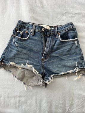 Abercrombie & Fitch High Rise Mom Short